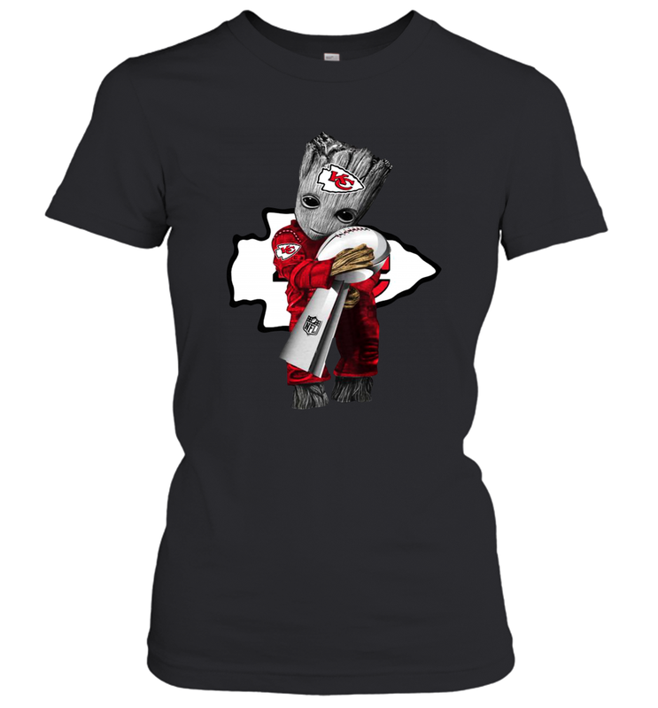 Baby Groot Kansas City Chiefs Hug Super Bowl Champions Women's T-Shirt - kambletee Baby Groot Kansas City Chiefs Hug Super Bowl Champions Women's T-Shirt - kambletee