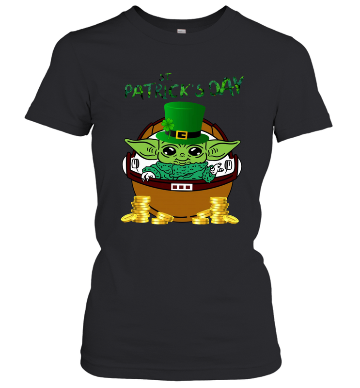 Baby Yoda The Mandalorian Happy St Patrick's Day Women's T-Shirt - kambletee