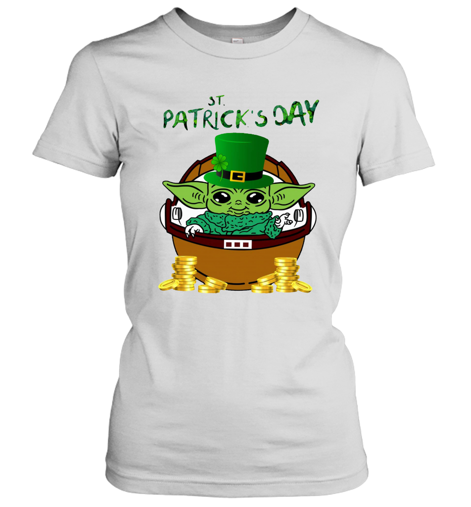 Baby Yoda The Mandalorian Happy St Patrick's Day Women's T-Shirt ...