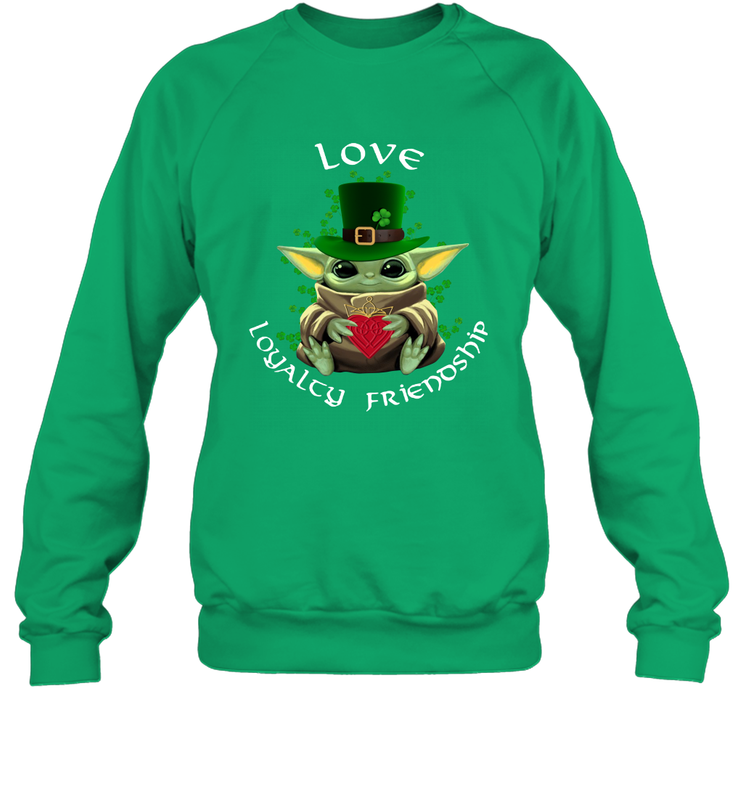 Baby Yoda hug St Patricks Day Irish love loyalty friendship Sweatshirt - kambletee