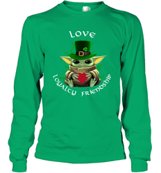 Baby Yoda hug St Patricks Day Irish love loyalty friendship Long Sleeve T-Shirt - kambletee