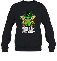 Baby Yoda hug Irish I am kiss me you must Sweatshirt - kambletee