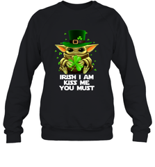 Baby Yoda hug Irish I am kiss me you must Sweatshirt - kambletee