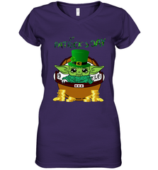 Baby Yoda The Mandalorian Happy St Patrick's Day Women's V-Neck - kambletee