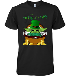 Baby Yoda The Mandalorian Happy St Patrick's Day Premium Men's T-Shirt - kambletee