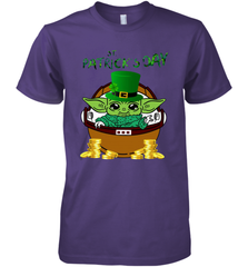 Baby Yoda The Mandalorian Happy St Patrick's Day Premium Men's T-Shirt - kambletee