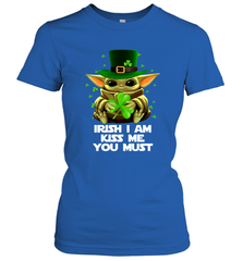 Baby Yoda hug Irish I am kiss me you must Women's T-Shirt - kambletee