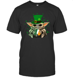 Baby Yoda Hug St Patrick's Day Men's T-Shirt - kambletee