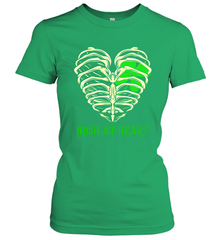 Irish at heart St Patricks Day Women's T-Shirt - kambletee