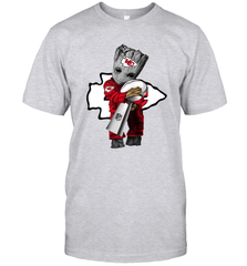 Baby Groot Kansas City Chiefs Hug Super Bowl Champions Men's T-Shirt - kambletee