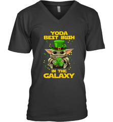 Baby Yoda Best Irish In The Galaxy Men's V-Neck - kambletee