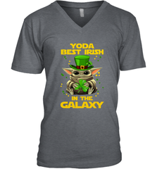 Baby Yoda Best Irish In The Galaxy Men's V-Neck - kambletee
