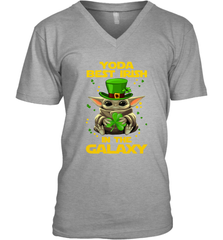 Baby Yoda Best Irish In The Galaxy Men's V-Neck - kambletee