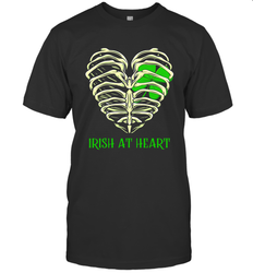 Irish at heart St Patricks Day Men's T-Shirt - kambletee